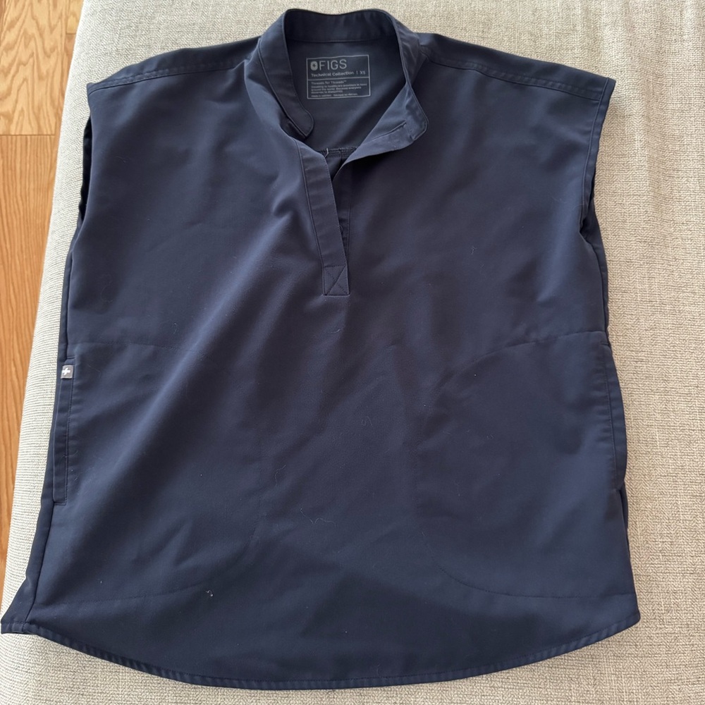 Rafaela Fig Scrub Top